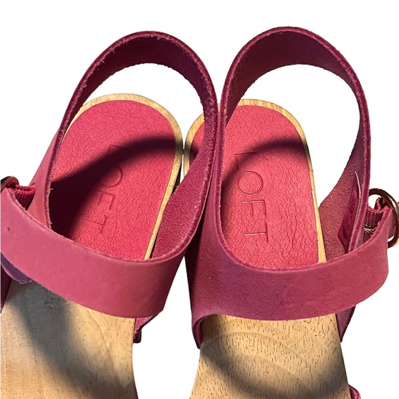 ✨LOFT✨Strappy Leather Clog Sandals - Picture 7 of 9